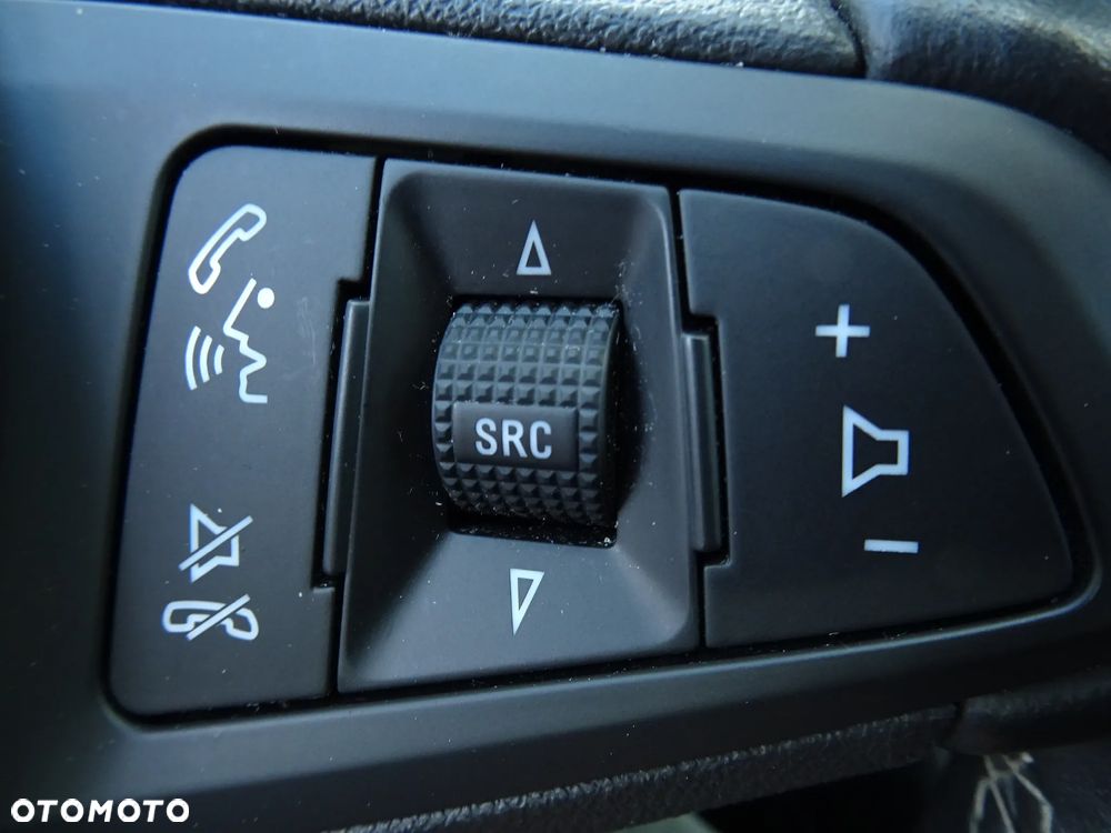 Opel Astra 1.4 Enjoy - 30
