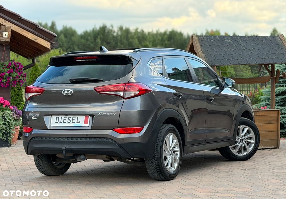 Hyundai Tucson 1.7 CRDI BlueDrive Comfort 2WD - 16