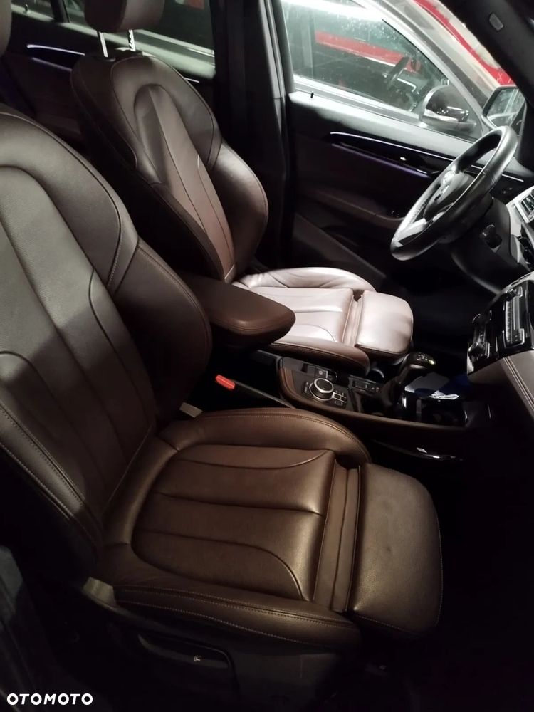 BMW X1 xDrive25e Sport Line - 24