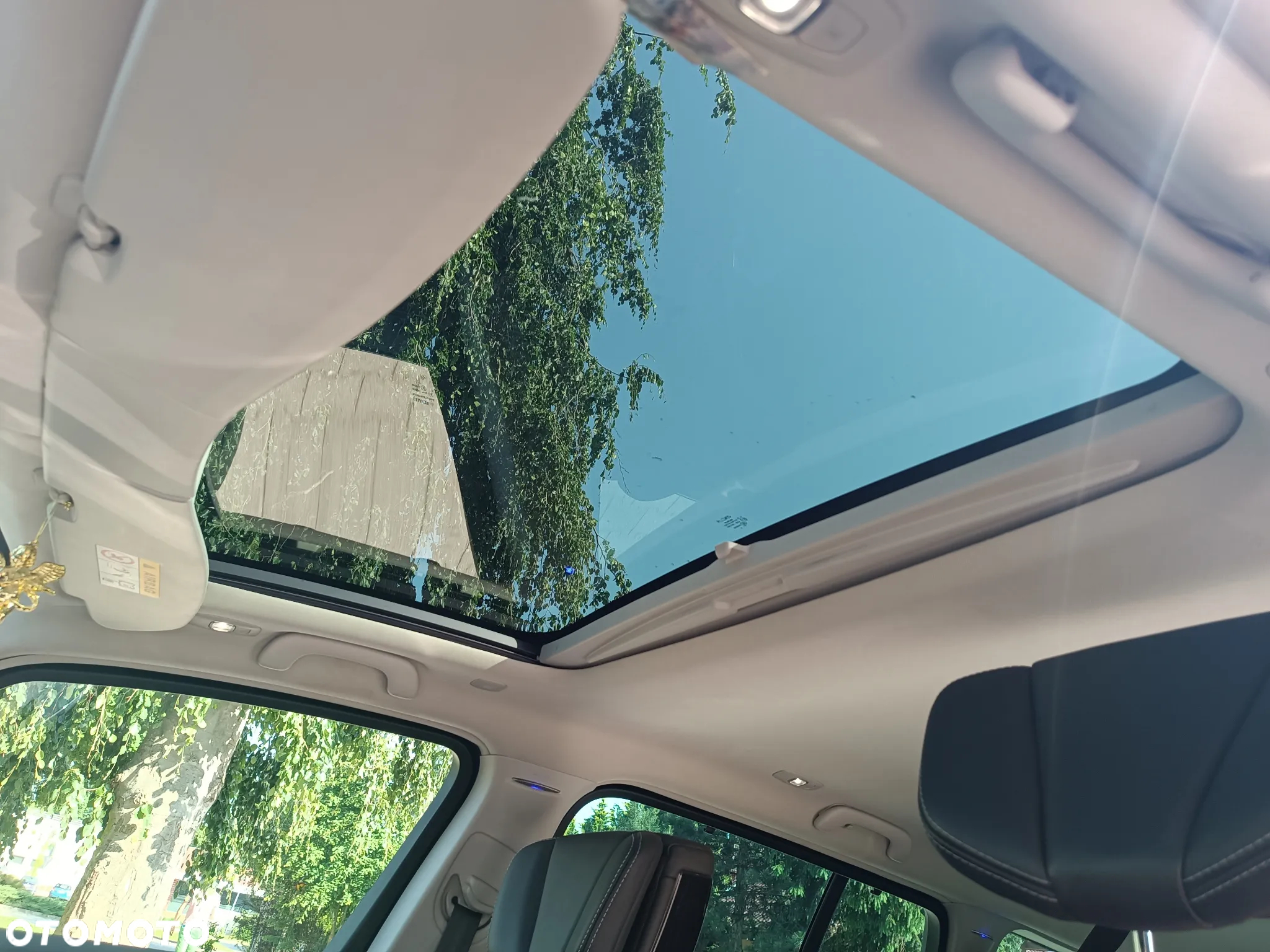 Renault Espace 1.6 dCi Energy Initiale Paris EDC - 23