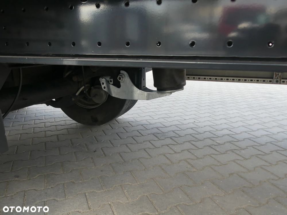 Krone MEGA / FIRANKA / OŚ PODNOSZONA / DACH PODNOSZONY / - 17