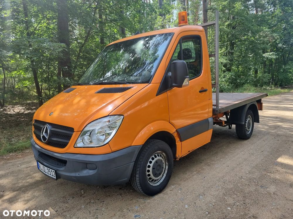 Mercedes-Benz Sprinter - 14