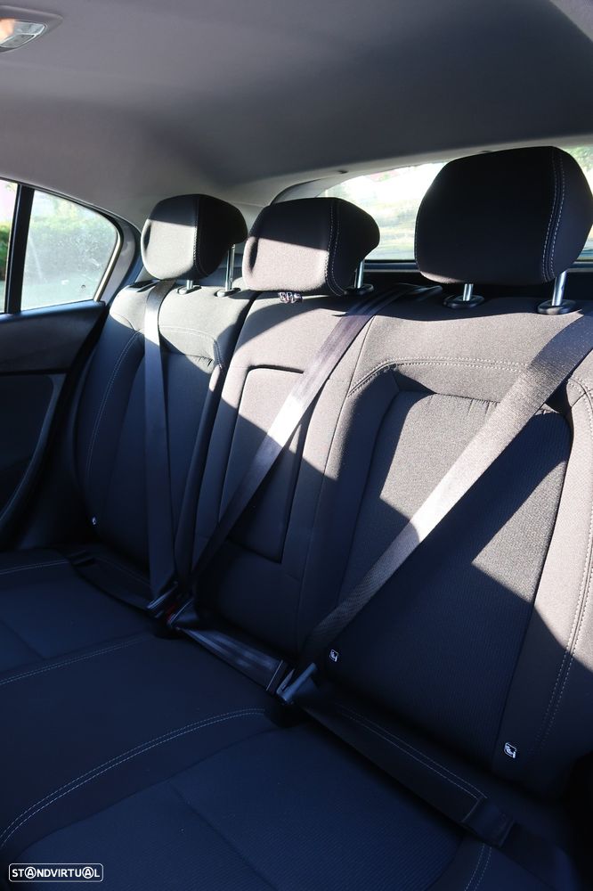 Fiat Tipo 1.3 MultiJet - 12