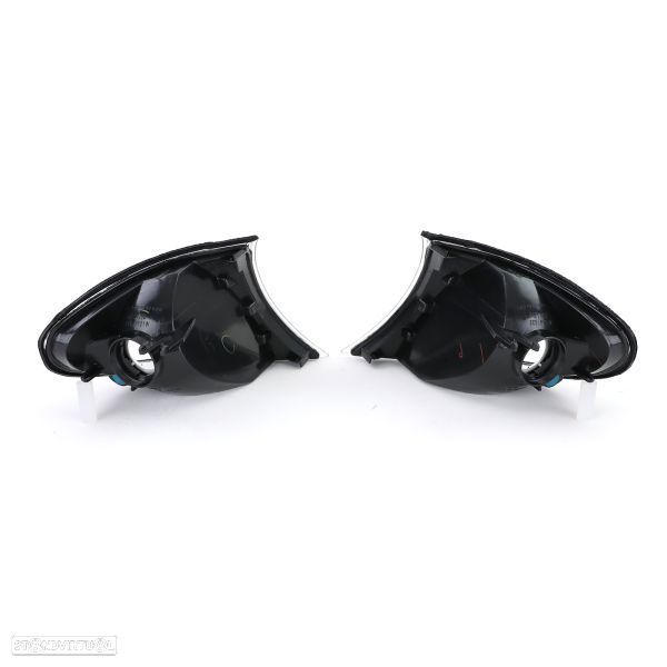 Piscas Frontais Bmw Série 3 E46 (2001 a 2005) - 6