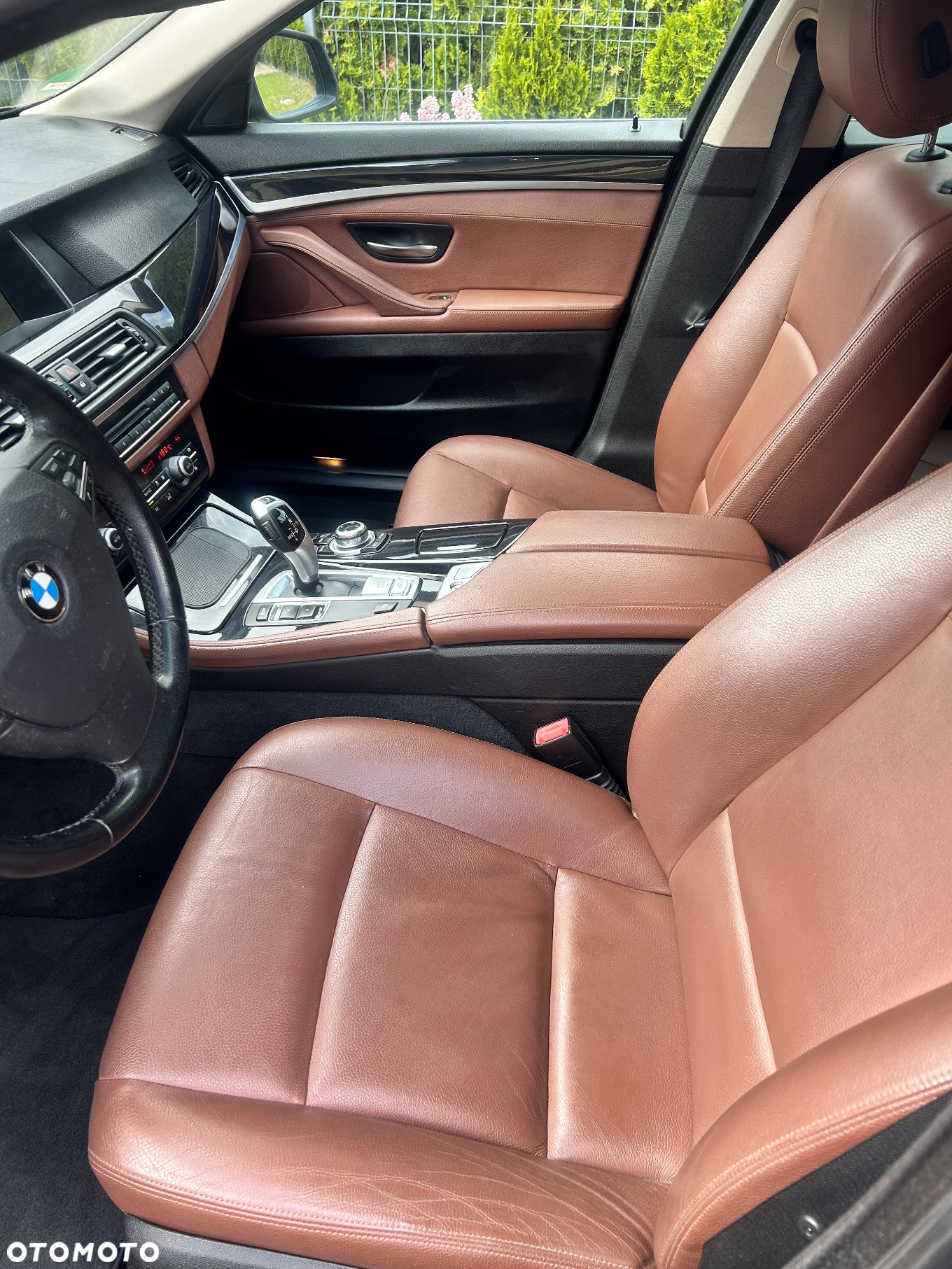 BMW Seria 5 525d Touring Sport-Aut - 14