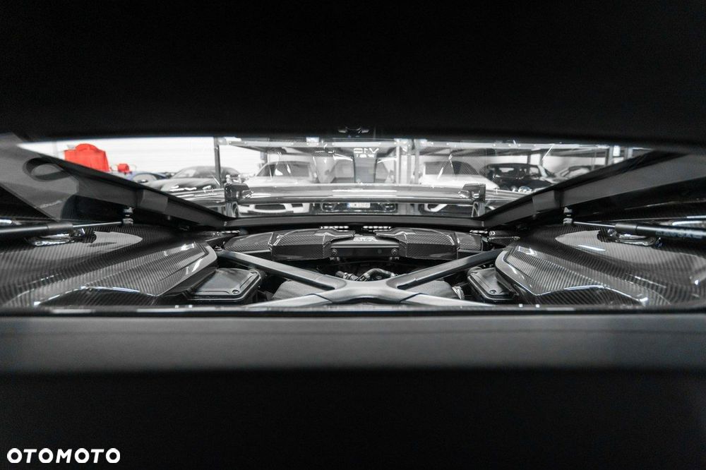 Audi R8 Coupé V10 RWD GT - 32