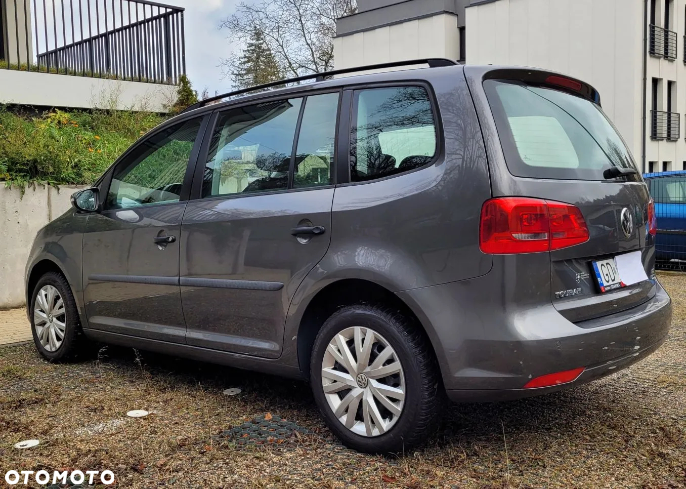 Volkswagen Touran 1.6 TDI DPF BlueMotion Technology DSG Trendline - 27