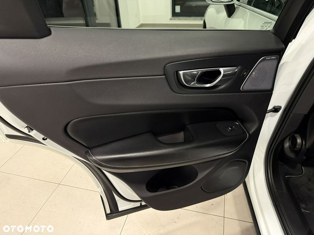 Volvo XC 60 - 20