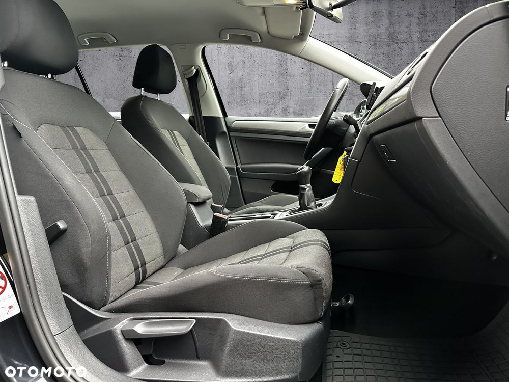 Volkswagen Golf Variant 2.0 TDI BlueMotion Technology Cup - 11