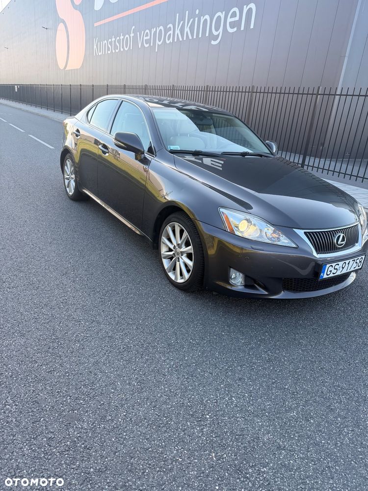 Lexus IS 250 Prestige - 17
