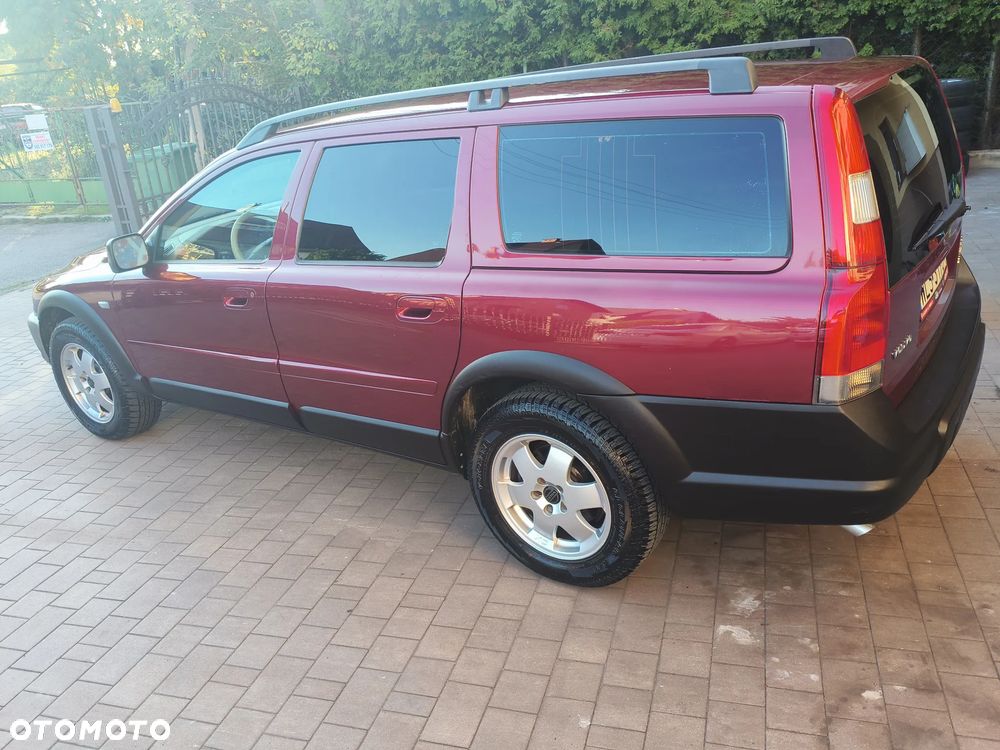 Volvo XC 70 2.5T AWD Ocean Race - 3