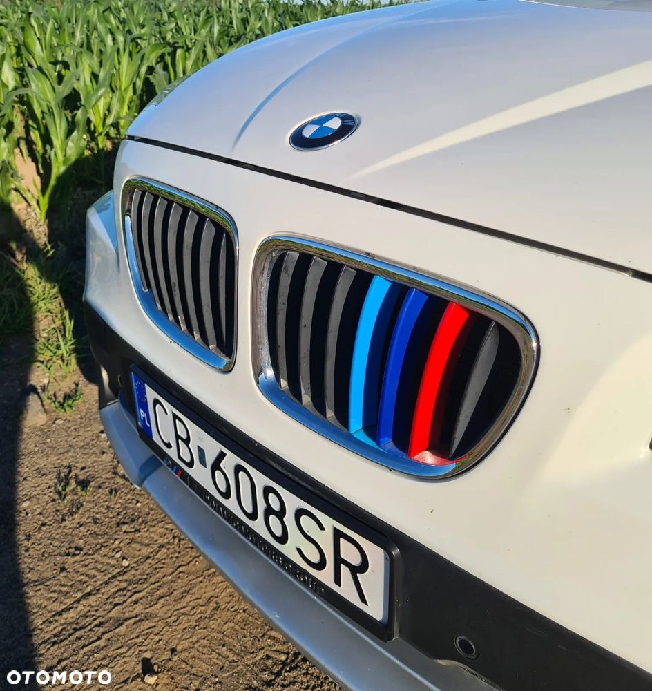 BMW X1 sDrive18d xLine - 9