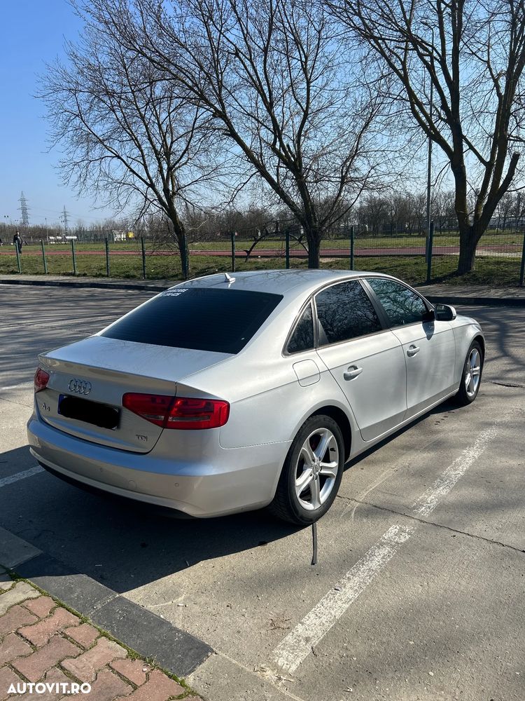 Audi A4 2.0 TDI DPF multitronic Attraction - 4