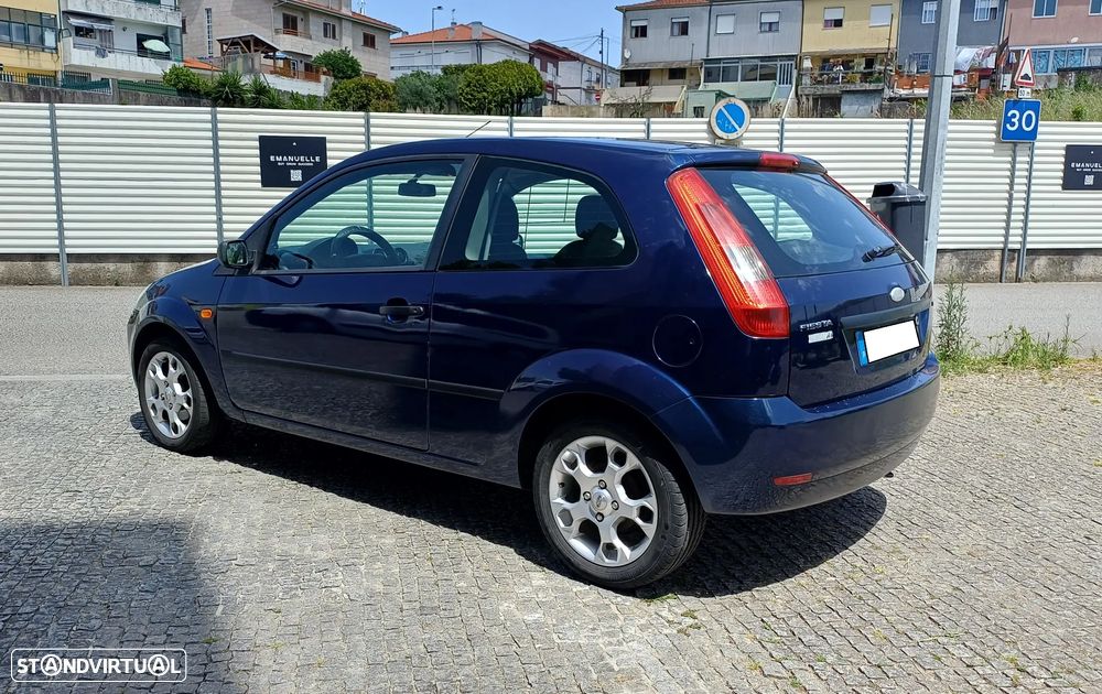 Ford FIESTA 1.4 TDCI VAN - 80 CV - POSSIBILIDADE DE CRÉDITO - 16