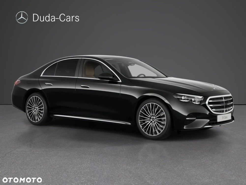 Mercedes-Benz Klasa E 200 mHEV 4-Matic Exclusive 9G-Tronic - 4