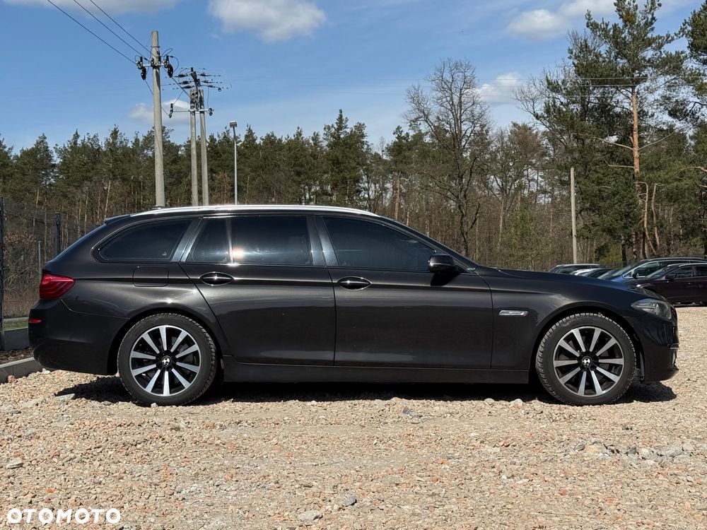 BMW Seria 5 530d xDrive Sport-Aut Luxury Line - 3