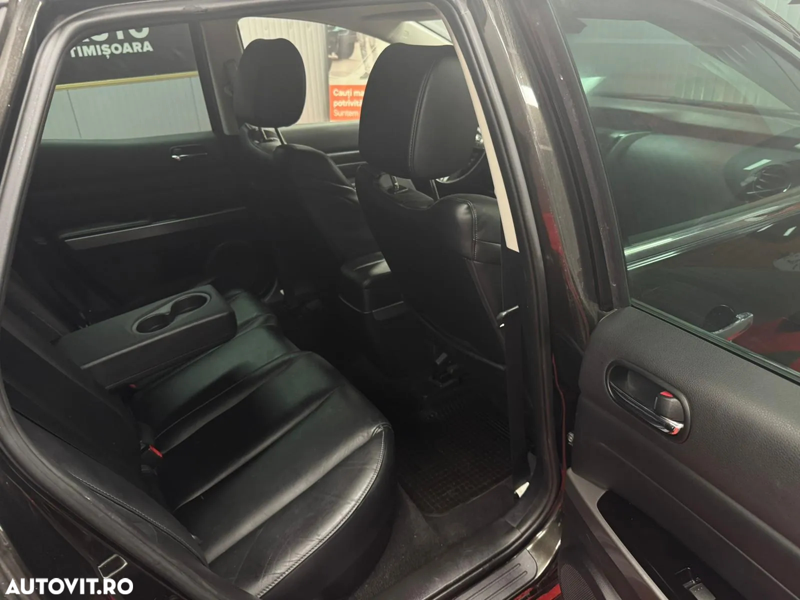 Mazda CX-7 - 16