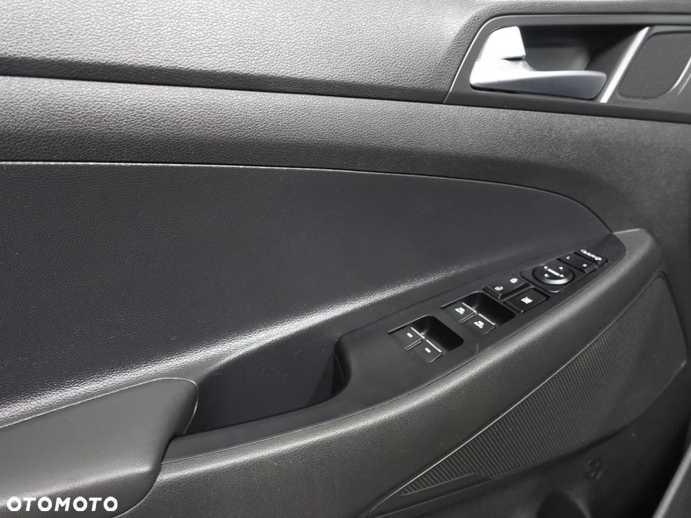 Hyundai Tucson 1.6 CRDi Style 2WD - 18