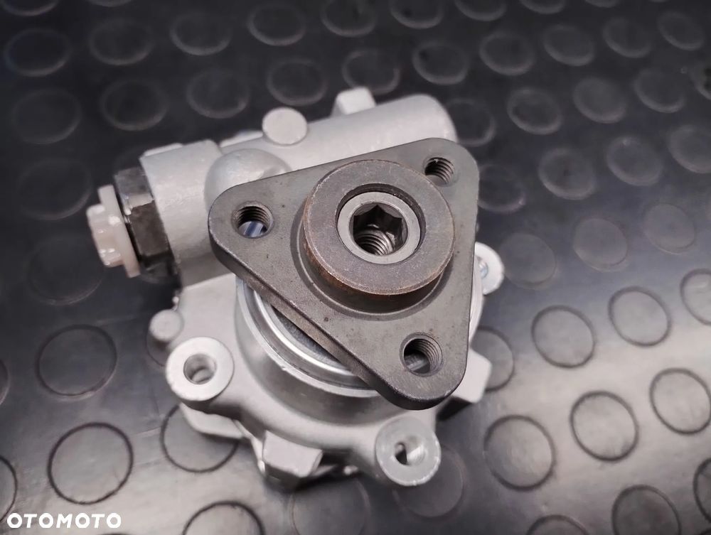 Pompa wspomagania Audi A4 / VW Passat 1.9 TDI /1.6 nr części PW681039 - 3