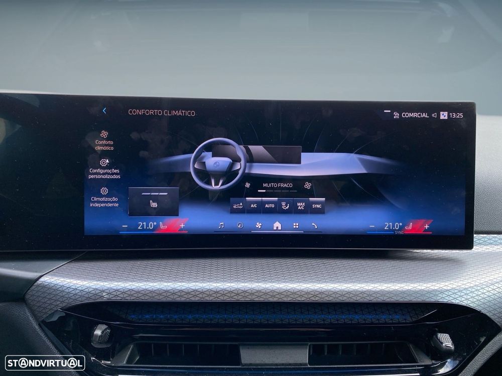 BMW i4 eDrive40 Pack Desportivo M Pro — fotografia 11