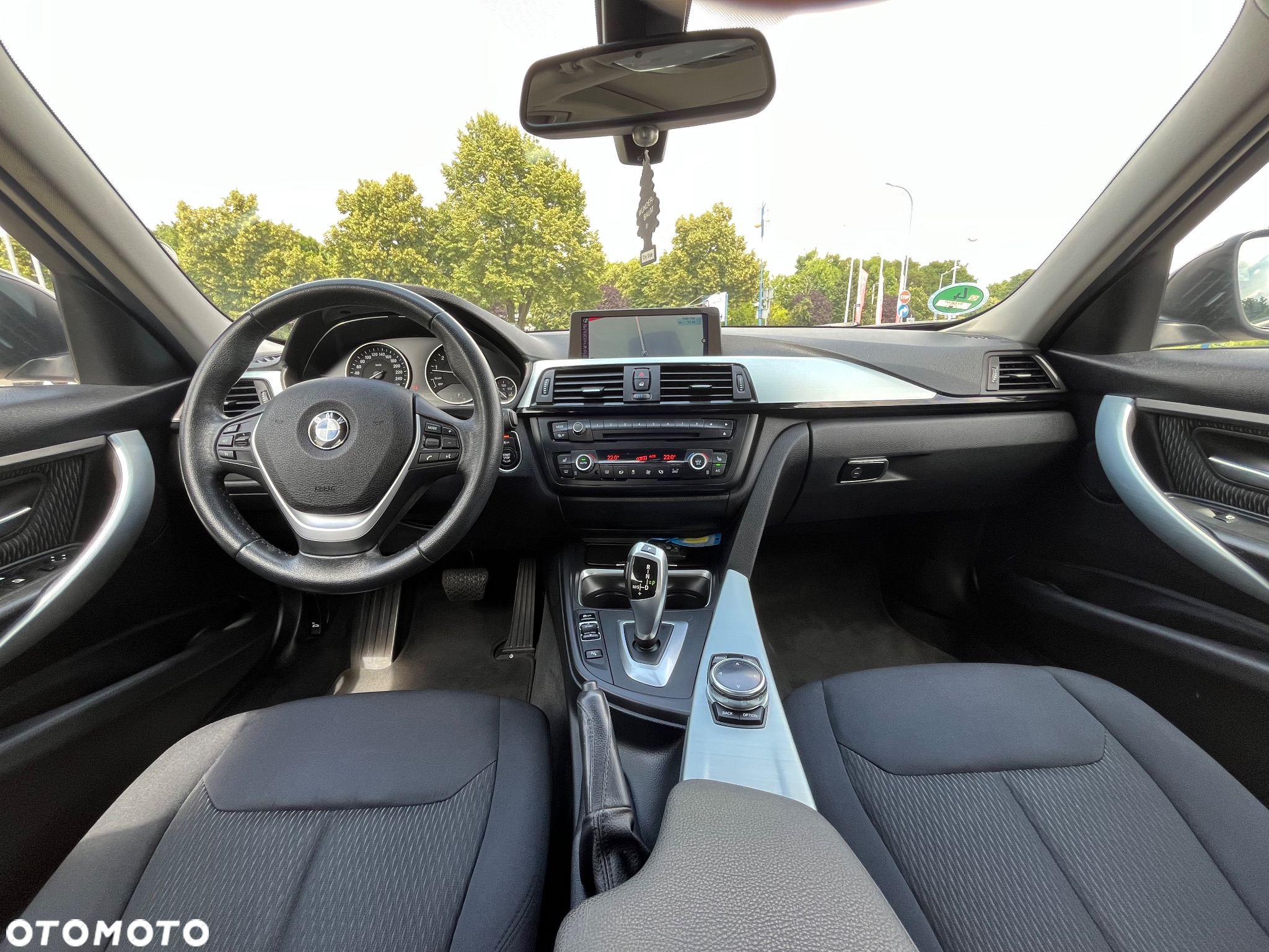 BMW Seria 3 316i Touring Modern Line - 13
