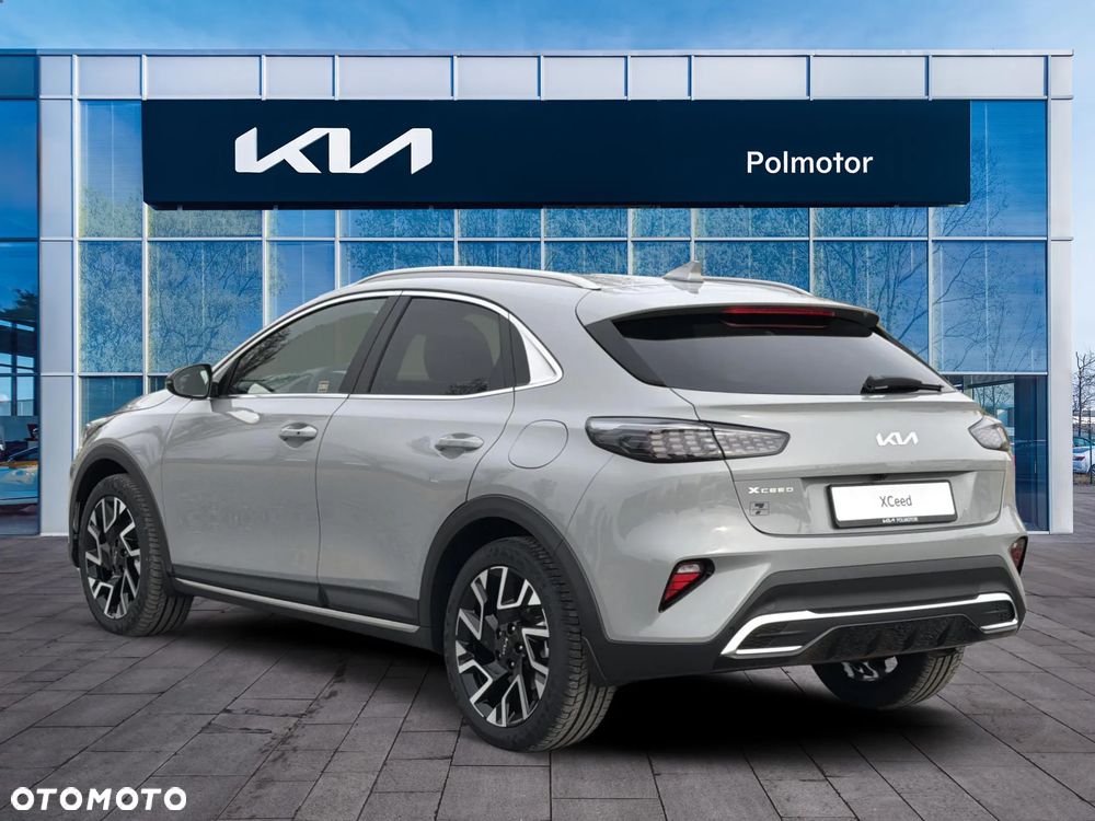 Kia XCeed 1.6 T-GDI Tribute DCT - 3