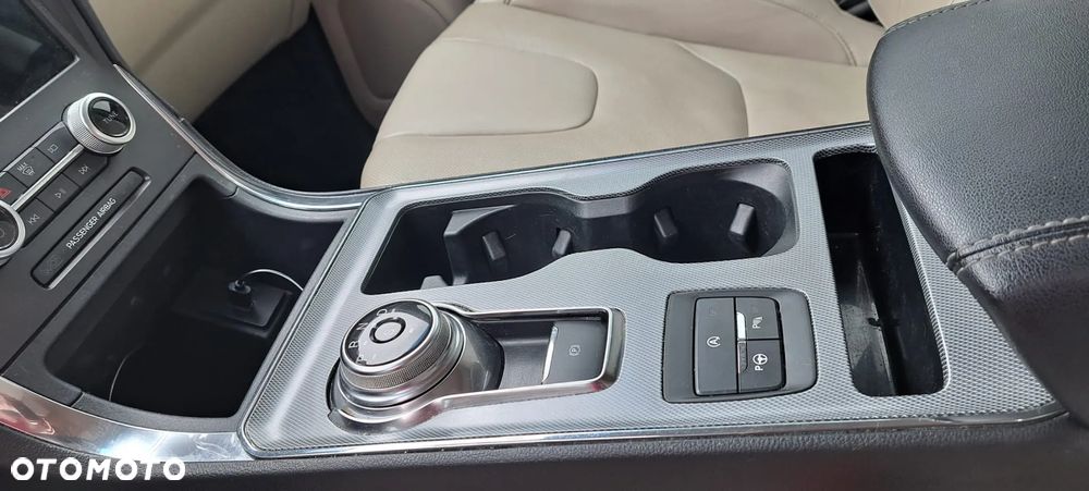 Ford Edge - 38