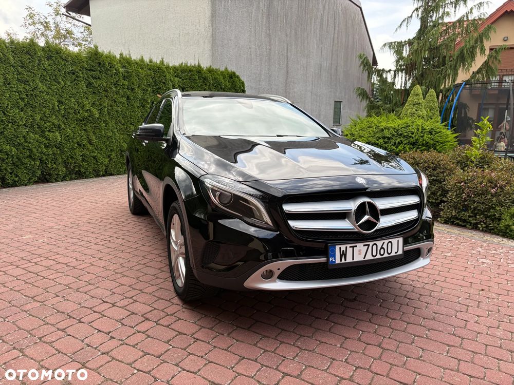 Mercedes-Benz GLA 250 4Matic 7G-DCT Urban - 5