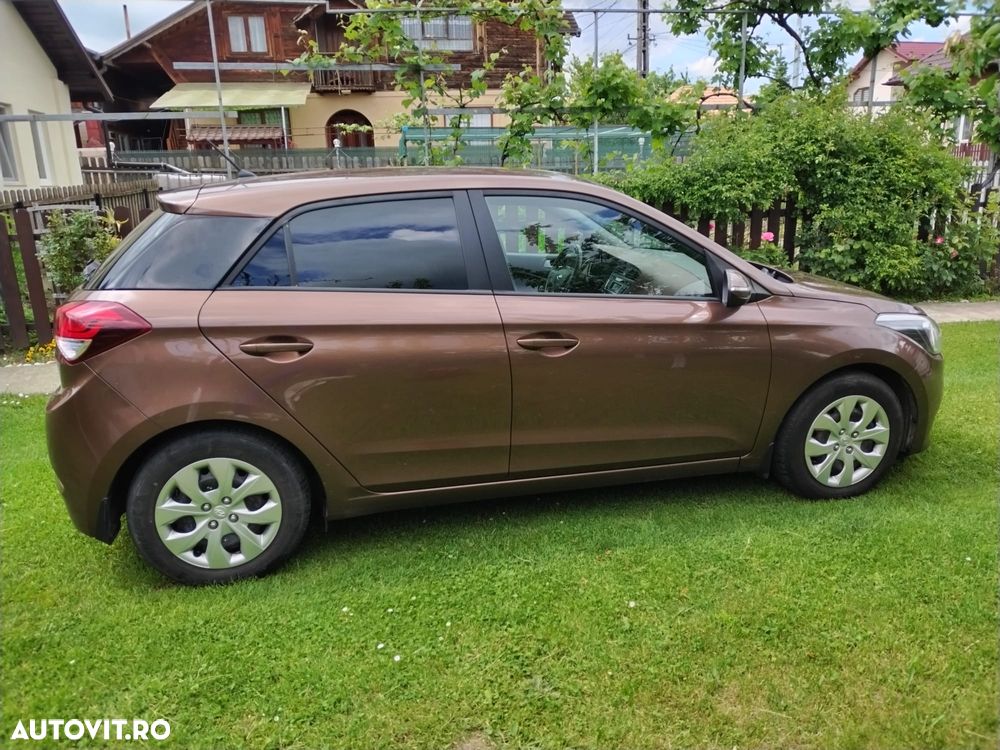 Hyundai i20 - 2