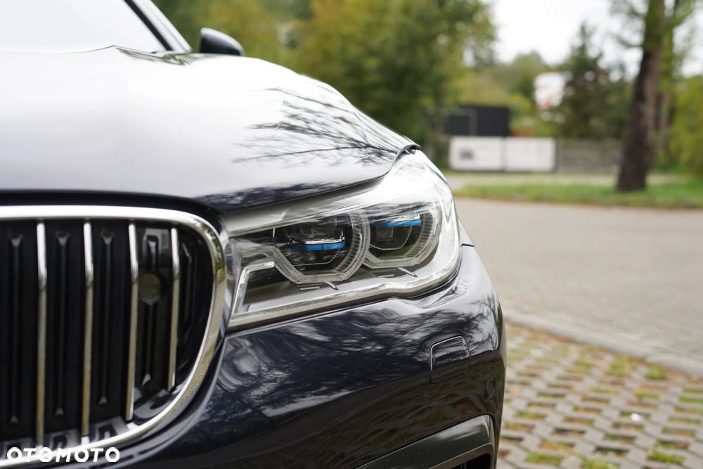 BMW Seria 7 750d xDrive - 10