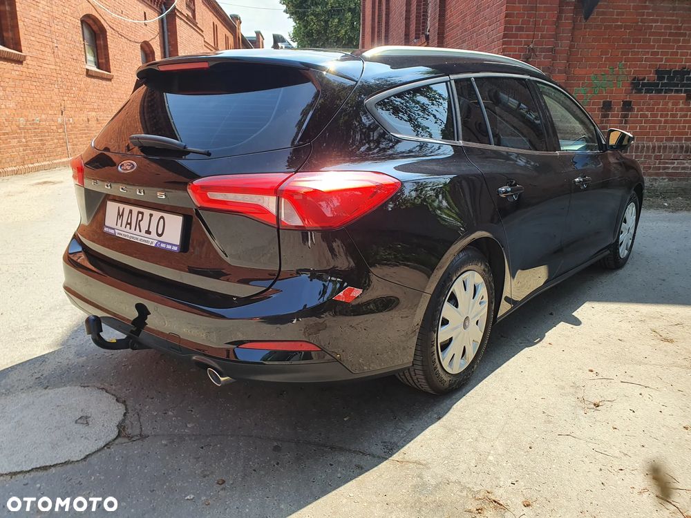 Ford Focus SW 1.5 EcoBlue S&S ST-LINE - 4