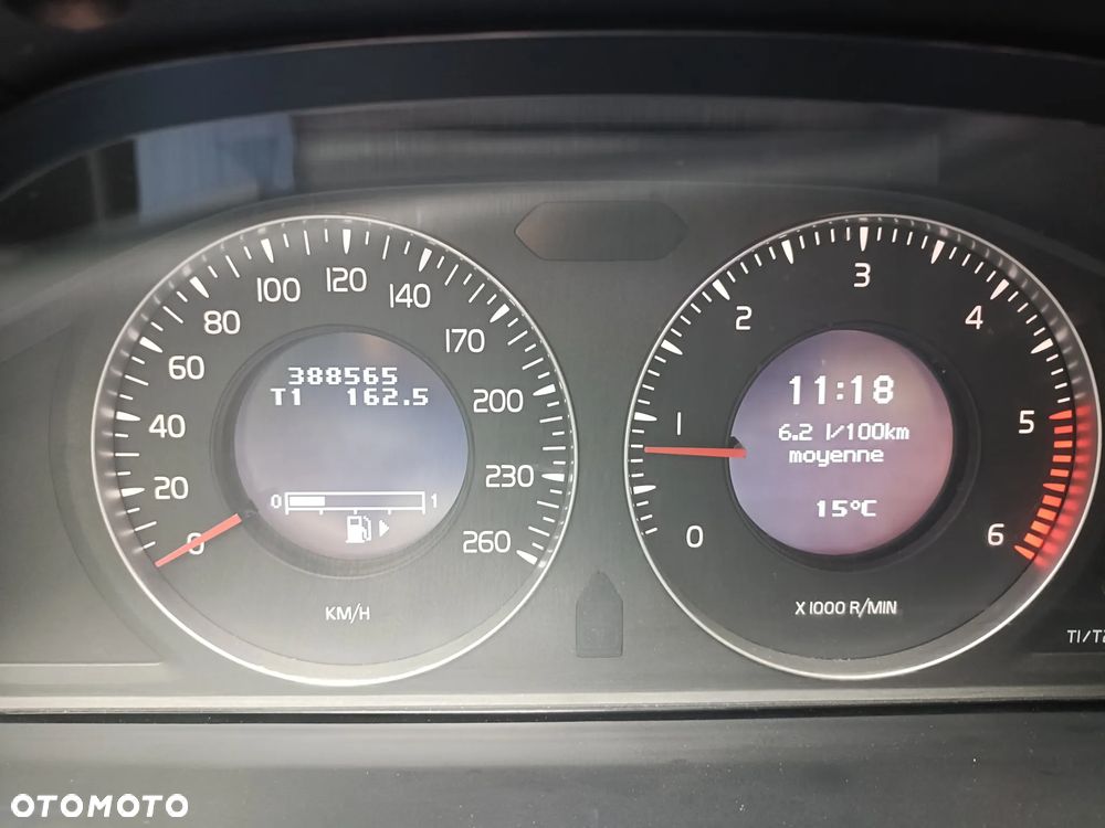 Volvo V70 2.0D Summum - 19