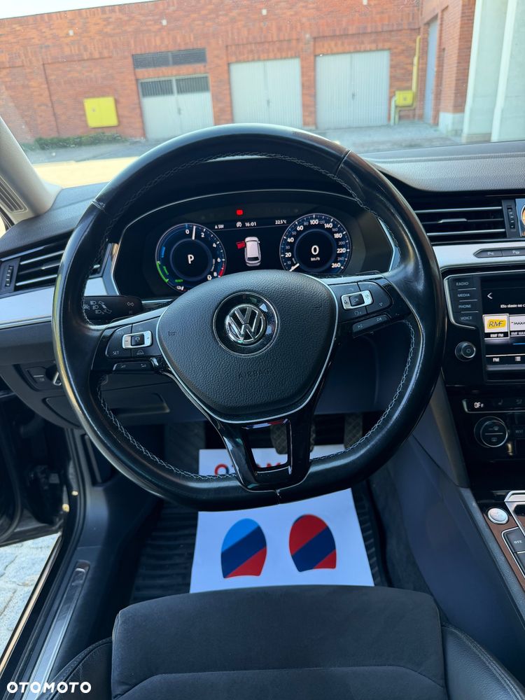 Volkswagen Passat 1.4 TSI DSG GTE - 39