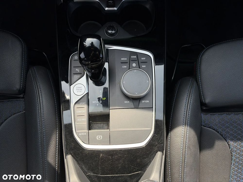 BMW Seria 1 118i M Sport - 19