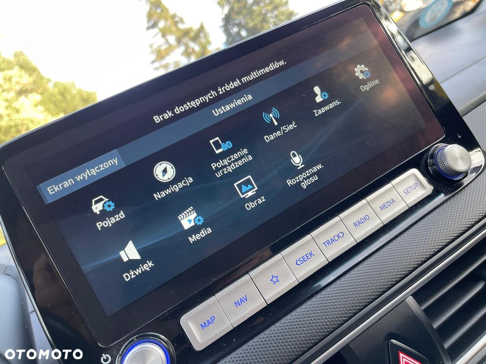Hyundai Kona 64kWh Premium - 15