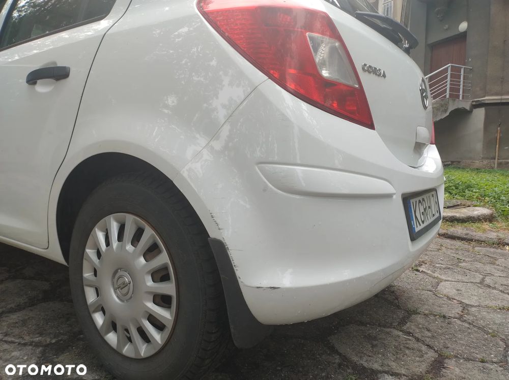 Opel Corsa - 12