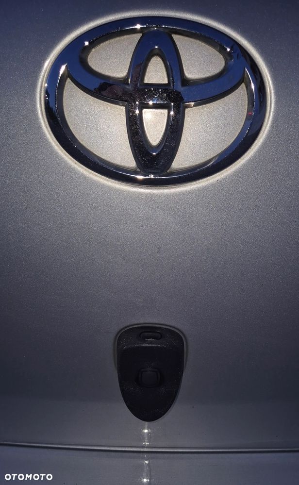 Toyota Yaris 1.3 VVT-i Executive - 11