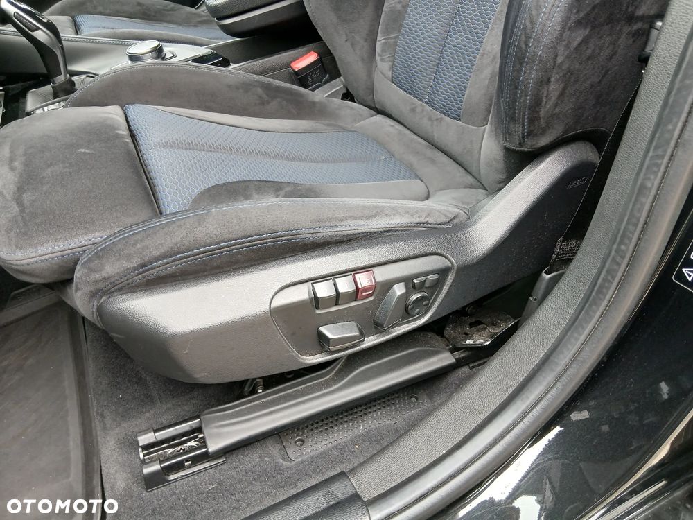 BMW X2 - 16