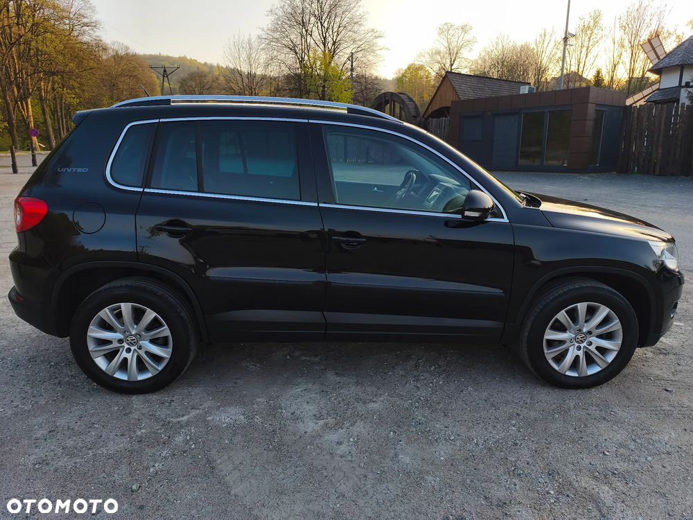 Volkswagen Tiguan - 6
