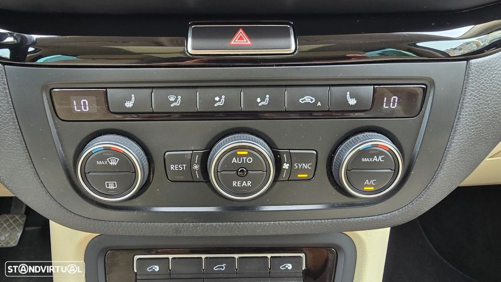 VW Sharan 2.0 TDI Blue Highline - 31