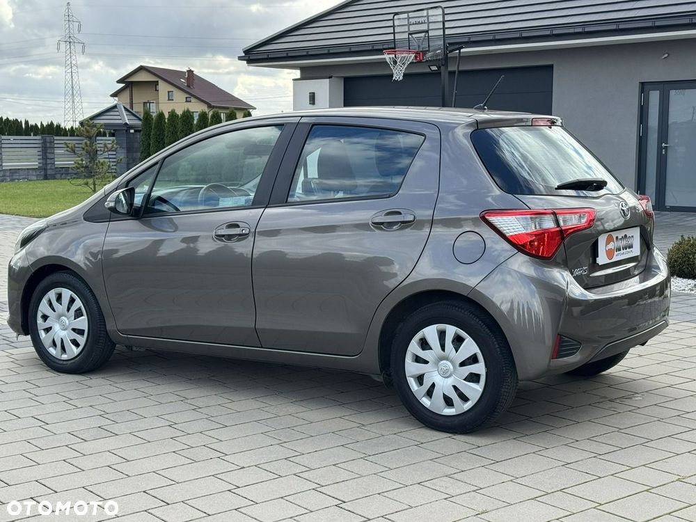 Toyota Yaris 1.0 Active - 8