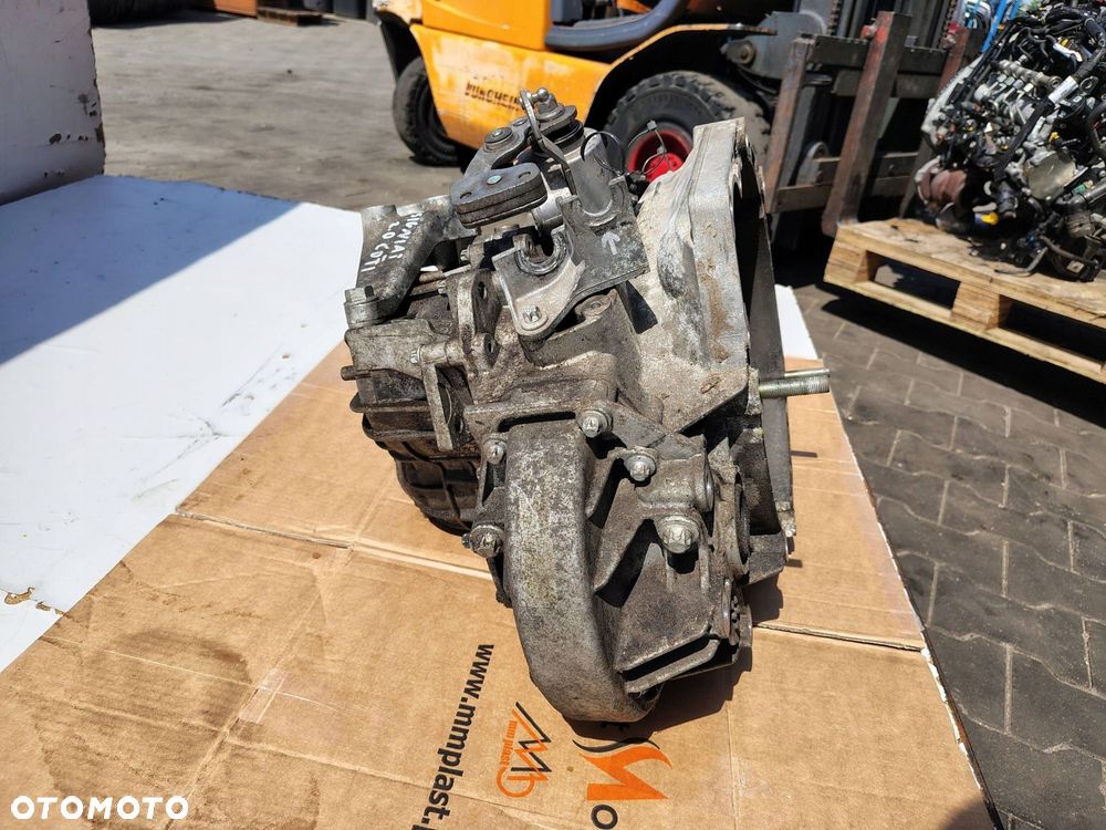 SKRZYNIA BIEGÓW F40 OPEL INSIGNIA A FL 2.0 CDTI - 6