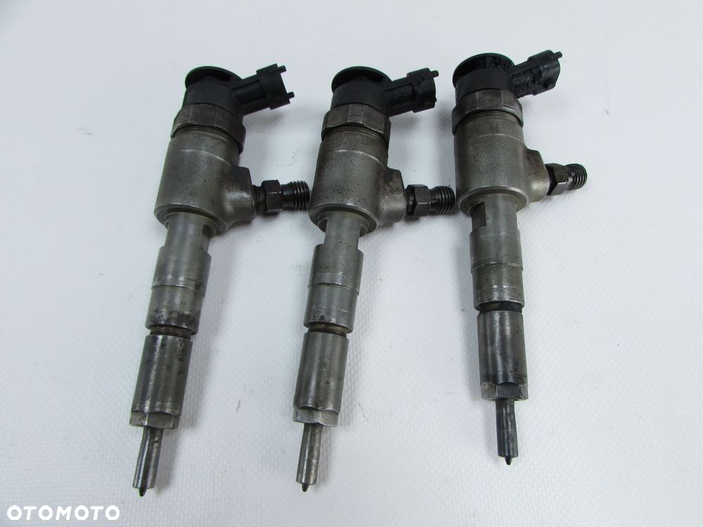 PEUGEOT CITROEN FORD 1.4 HDI WTRYSKIWACZ 0445110252 - 4