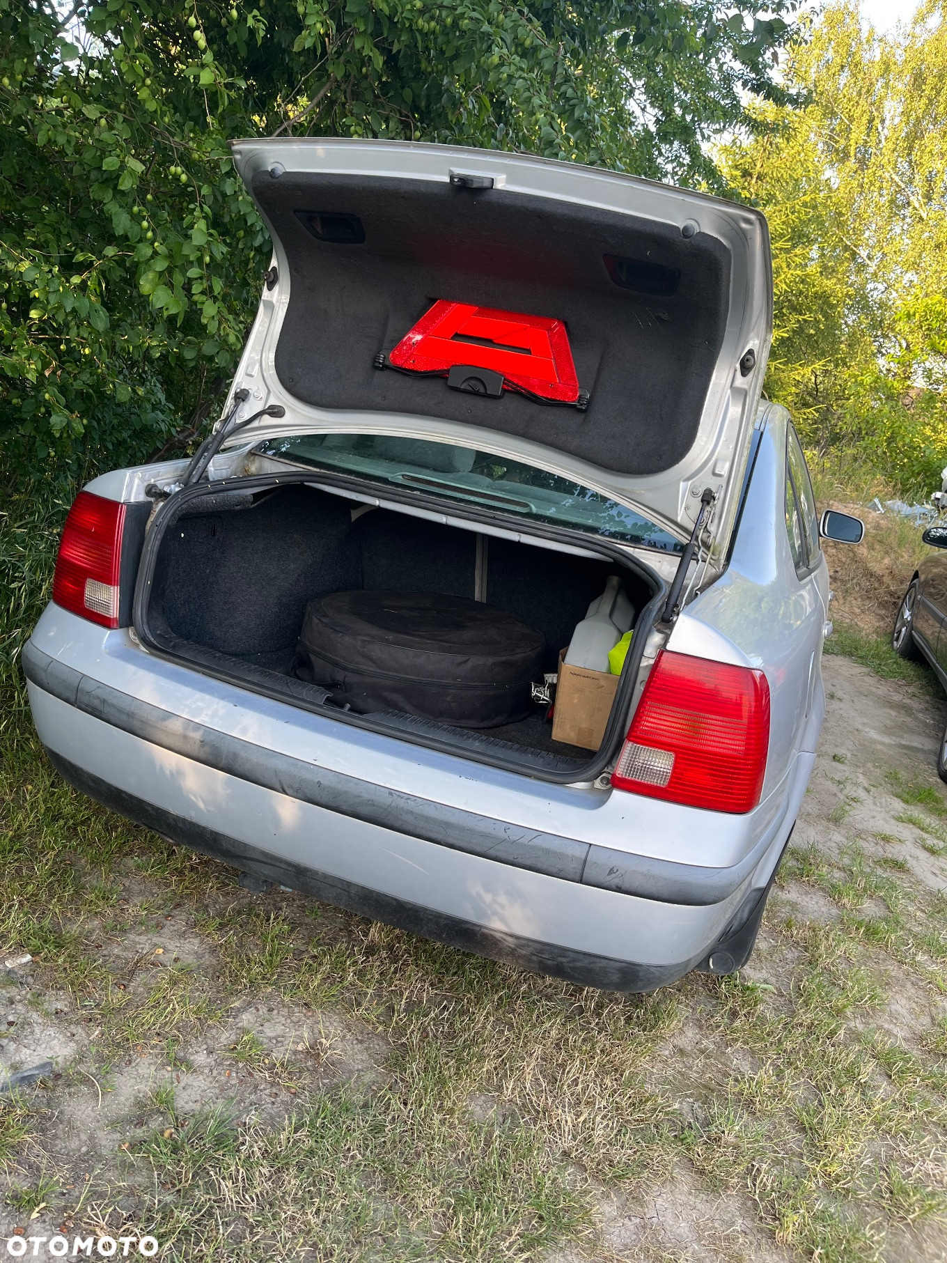 Volkswagen Passat 1.6 Comfortline - 5