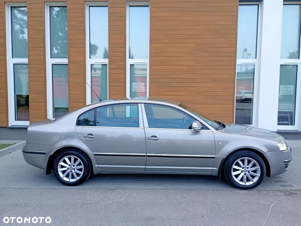 Skoda Superb 2.0 TDI DPF Platinum - 14
