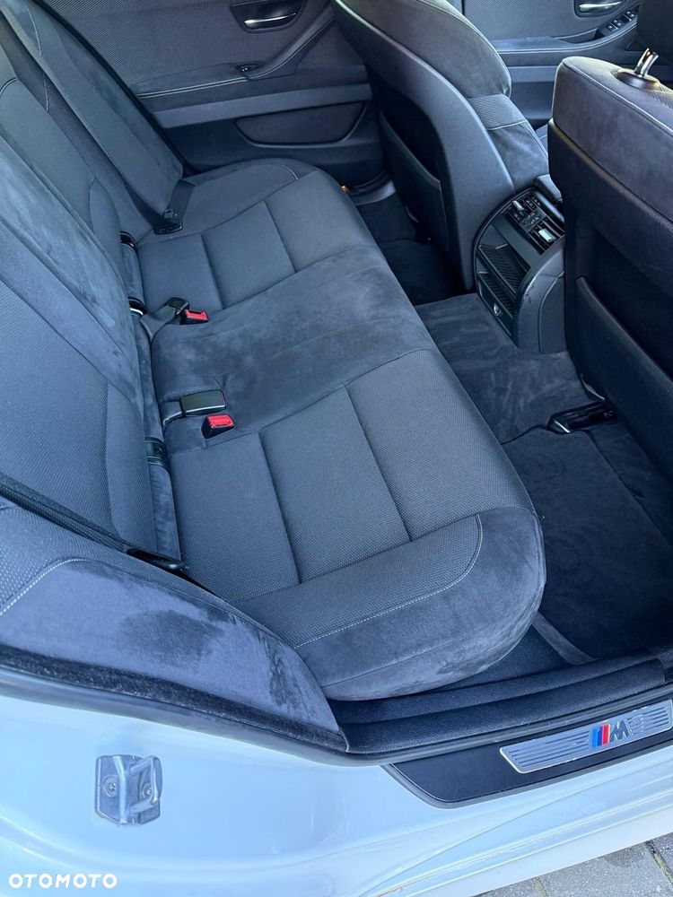 BMW Seria 5 530d Blue Performance Sport-Aut - 11