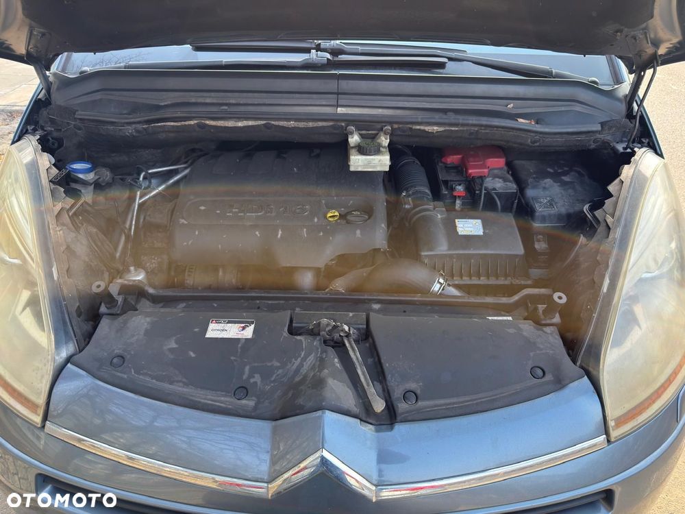Citroën C4 Grand Picasso 2.0 HDi Equilibre Exclusive - 2