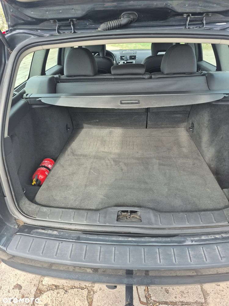 Volvo V50 1.8 Edition - 9