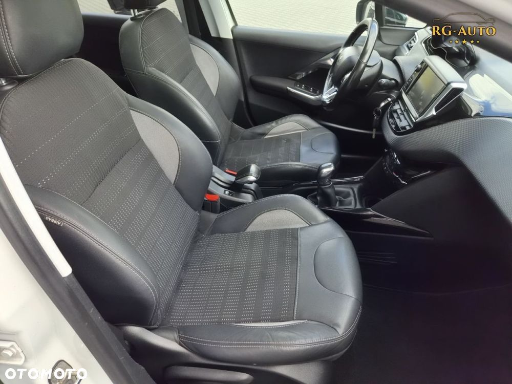 Peugeot 2008 - 20