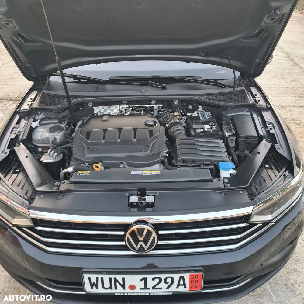Volkswagen Passat 2.0 TDI SCR Trendline - 12
